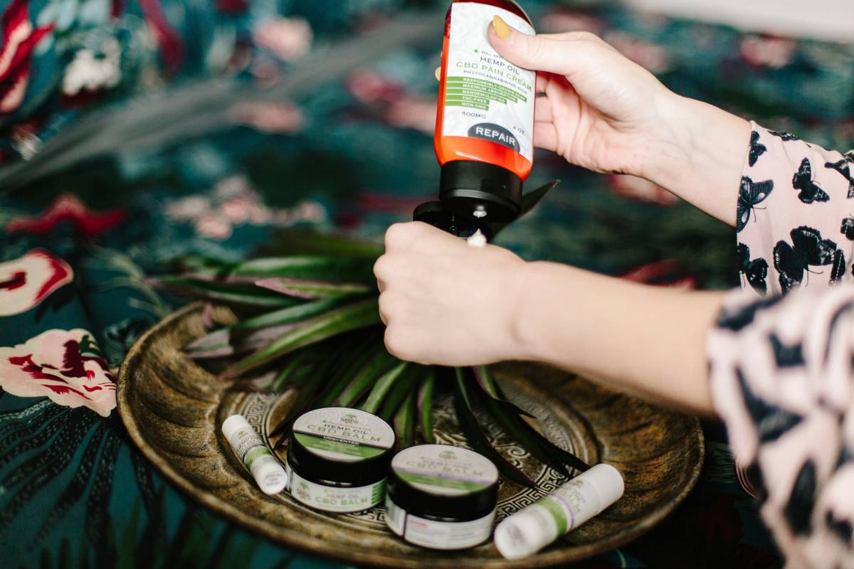 natural ways to control ants: 7 Proven Methods to Avoid Toxic Sprays